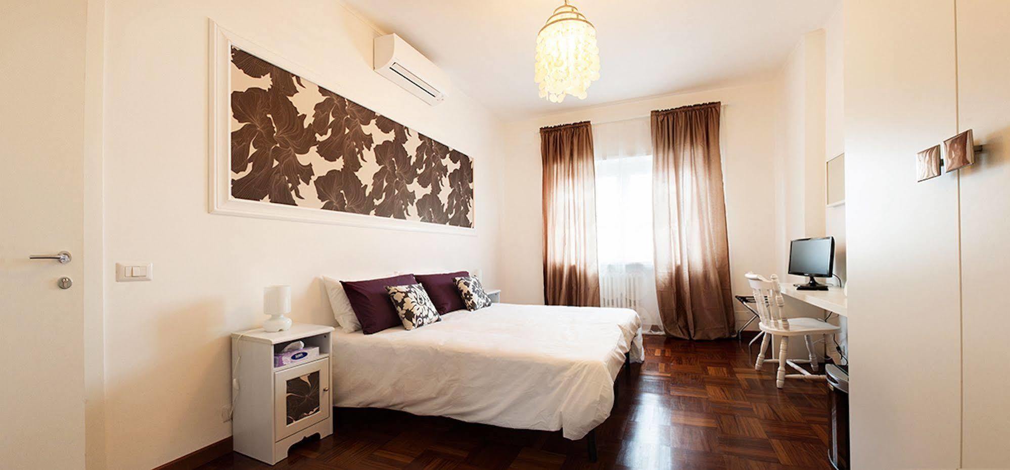 Rome&Suites Zewnętrze zdjęcie
