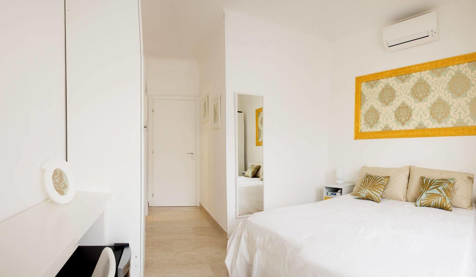 Rome&Suites Zewnętrze zdjęcie
